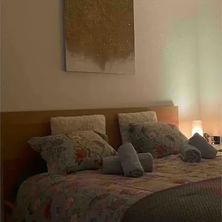 Apartman Into The Green *